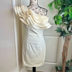 Ted Baker London One-Shoulder Organza Ruffle Cocktail Dress Ivory US Sz 6